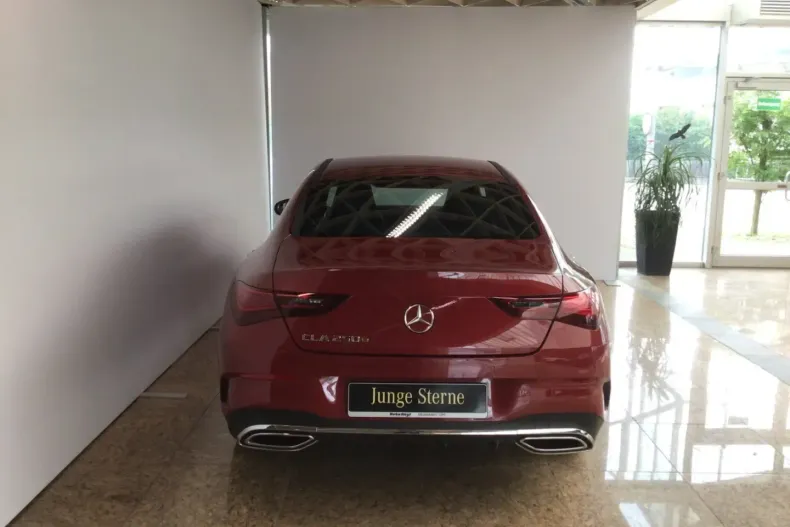 Mercedes-Benz CLA 250 din 2024 cu 17.672 km - oferta MER110815 - foto 5