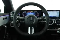 Mercedes-Benz CLA 200 din 2024 cu 6.529 km - oferta MER110819 - foto 12