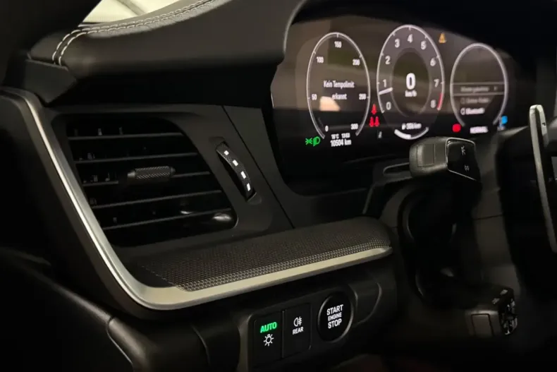 Porsche 992 din 2024 cu 9.800 km - oferta POR110829 - foto 24