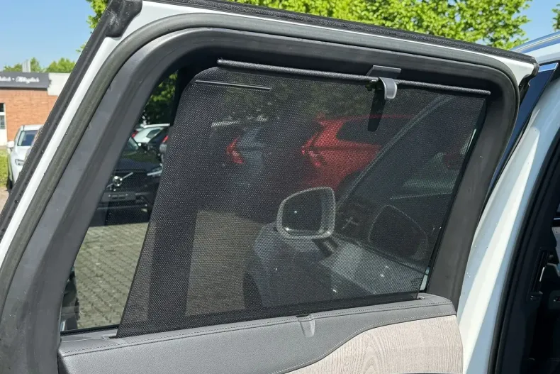 Volvo XC90 din 2023 cu 18.684 km - oferta VOL110896 - foto 17