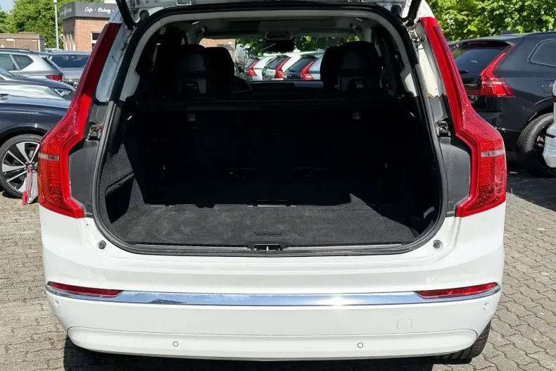 Volvo XC90 din 2023 cu 18.684 km - oferta VOL110896 - foto 18