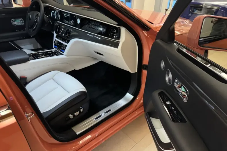 Rolls-Royce Ghost din 2024 cu 16.500 km - oferta ROL110908 - foto 10