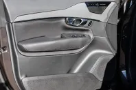 Volvo XC90 din 2023 cu 44.690 km - oferta VOL110914 - foto 9