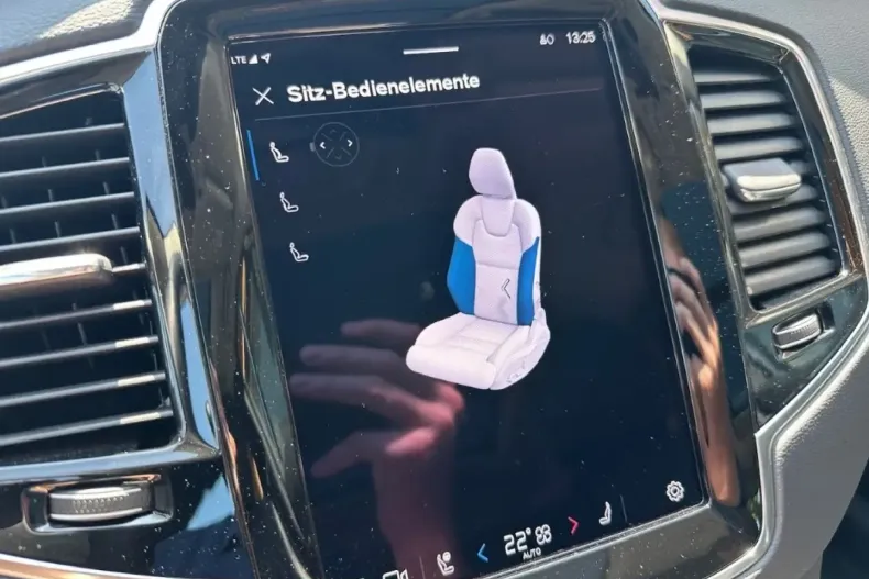 Volvo XC90 din 2022 cu 68.000 km - oferta VOL110916 - foto 21