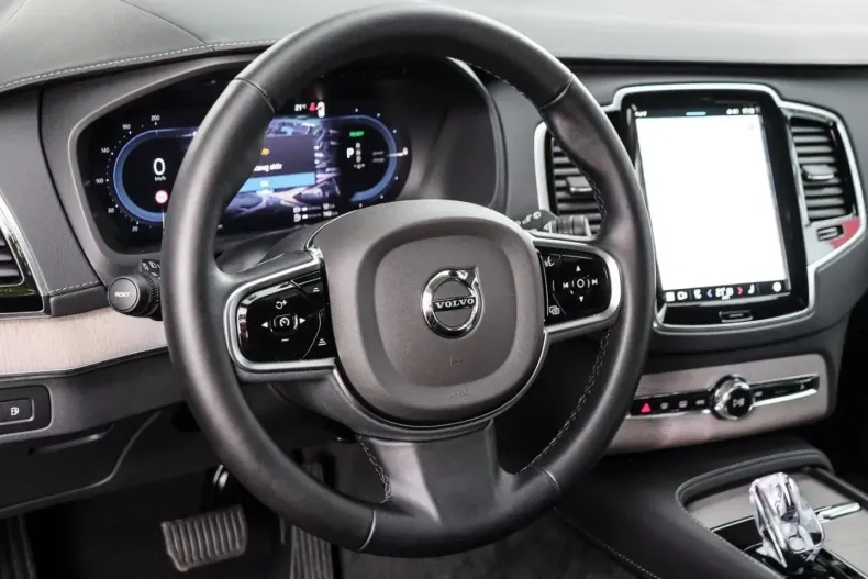 Volvo XC90 din 2024 cu 18.700 km - oferta VOL110920 - foto 8