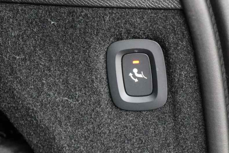 Volvo XC90 din 2024 cu 18.700 km - oferta VOL110920 - foto 15