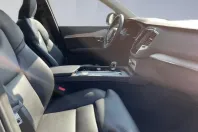 Volvo XC90 din 2023 cu 41.352 km - oferta VOL110925 - foto 8