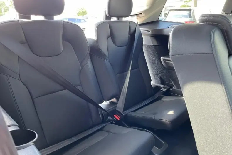 Volvo XC90 din 2023 cu 41.352 km - oferta VOL110925 - foto 20