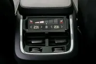 Volvo XC90 din 2022 cu 57.093 km - oferta VOL110926 - foto 12