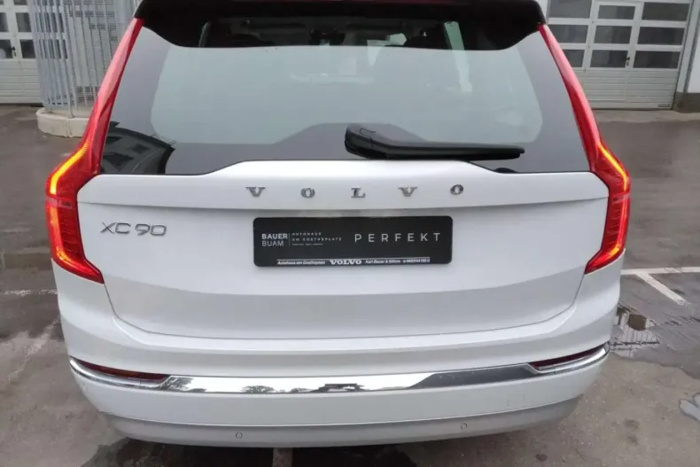Volvo XC90 din 2022 cu 61.750 km - oferta VOL110936 - foto 8