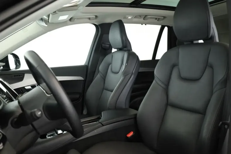 Volvo XC90 din 2023 cu 59.700 km - oferta VOL110937 - foto 14