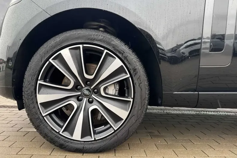 Land Rover Range Rover din 2024 cu 17.000 km - oferta LAN110944 - foto 9