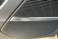 Audi Q8 din 2025 cu 7.500 km - oferta AUD110950 - foto 16