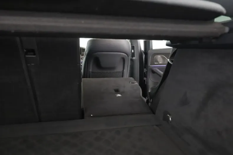 Mercedes-Benz GLE 63 AMG din 2022 cu 35.500 km - oferta MER110954 - foto 19