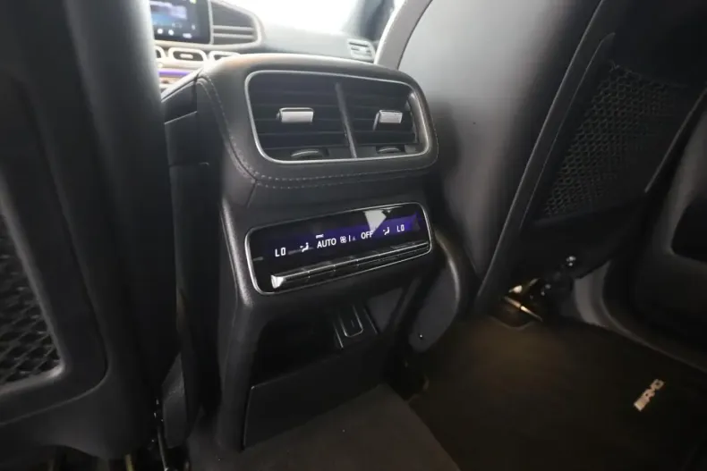 Mercedes-Benz GLE 63 AMG din 2022 cu 35.500 km - oferta MER110954 - foto 21