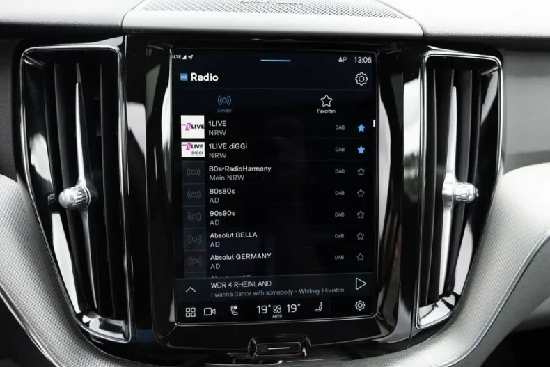 Volvo XC60 din 2023 cu 38.250 km - oferta VOL110957 - foto 12