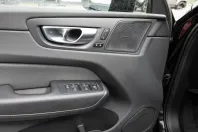 Volvo XC60 din 2023 cu 38.250 km - oferta VOL110957 - foto 24