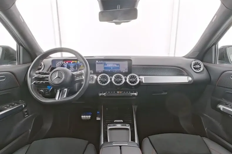 Mercedes-Benz GLB 220 din 2024 cu 42.000 km - oferta MER110962 - foto 6