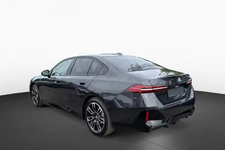 BMW 520 din 2024 cu 25.133 km - oferta BMW110963 - foto 4