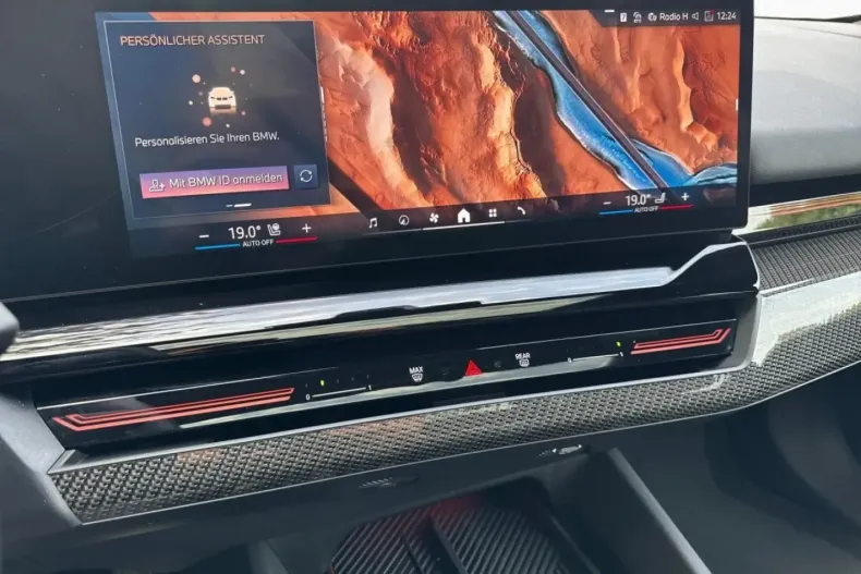 BMW 520 din 2024 cu 25.133 km - oferta BMW110963 - foto 8