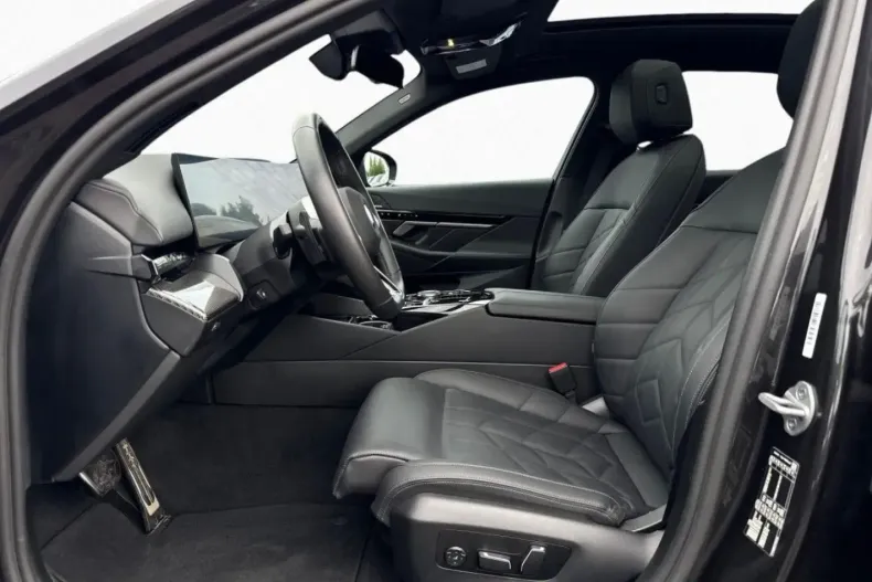 BMW 520 din 2024 cu 25.133 km - oferta BMW110963 - foto 10