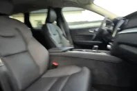 Volvo XC60 din 2022 cu 59.000 km - oferta VOL110986 - foto 7