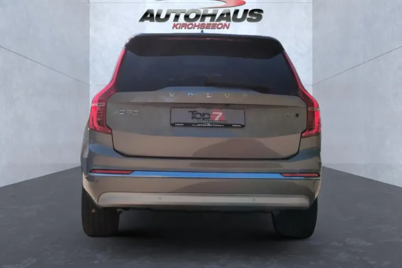 Volvo XC90 din 2021 cu 46.850 km - oferta VOL110989 - foto 8