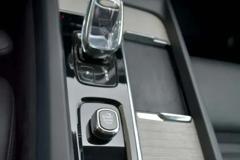 Volvo XC60 din 2022 cu 54.000 km - oferta VOL110990 - foto 18