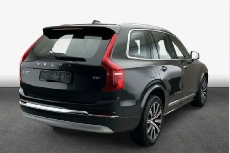 Volvo XC90 din 2021 cu 70.700 km - oferta VOL110994 - foto 3