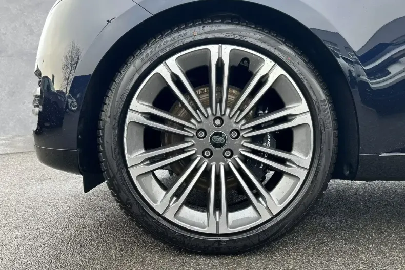 Land Rover Range Rover din 2024 cu 3.500 km - oferta LAN110999 - foto 6