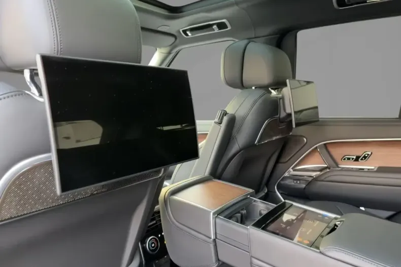 Land Rover Range Rover din 2024 cu 12.300 km - oferta LAN111002 - foto 11