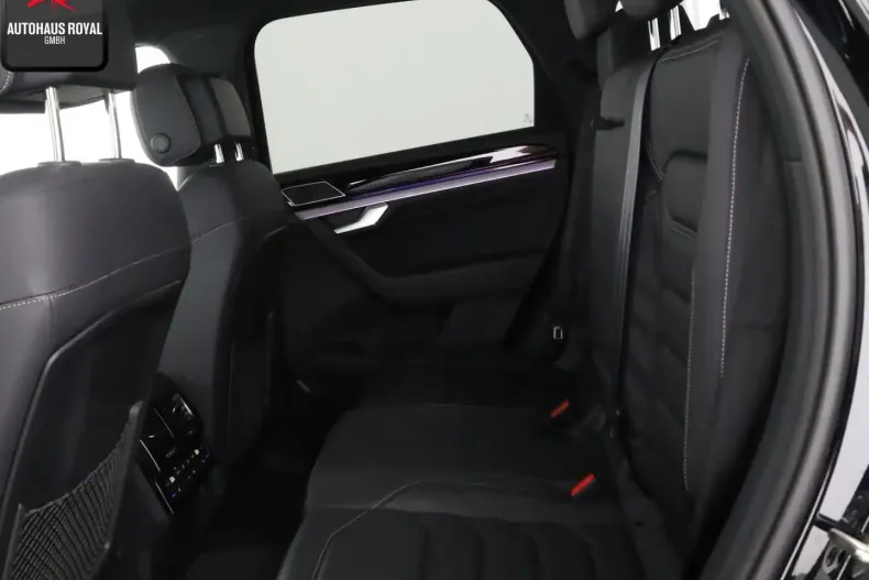 Volkswagen Touareg din 2021 cu 50.000 km - oferta VOL111005 - foto 11