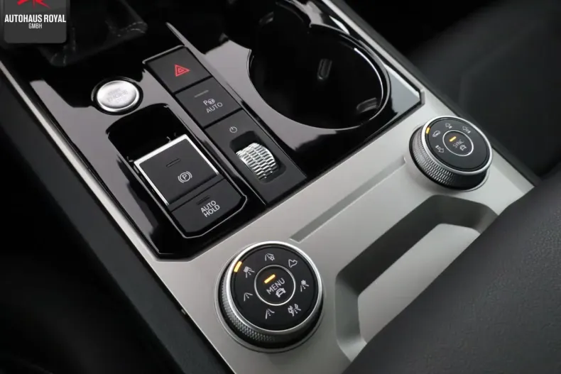 Volkswagen Touareg din 2021 cu 50.000 km - oferta VOL111005 - foto 25