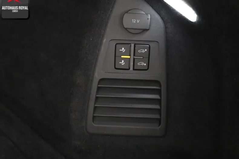 Volkswagen Touareg din 2021 cu 50.000 km - oferta VOL111005 - foto 27