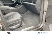 Volkswagen Touareg din 2020 cu 72.561 km - oferta VOL111009 - foto 9