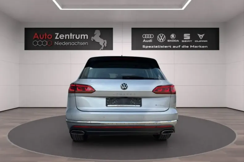 Volkswagen Touareg din 2021 cu 72.500 km - oferta VOL111017 - foto 7