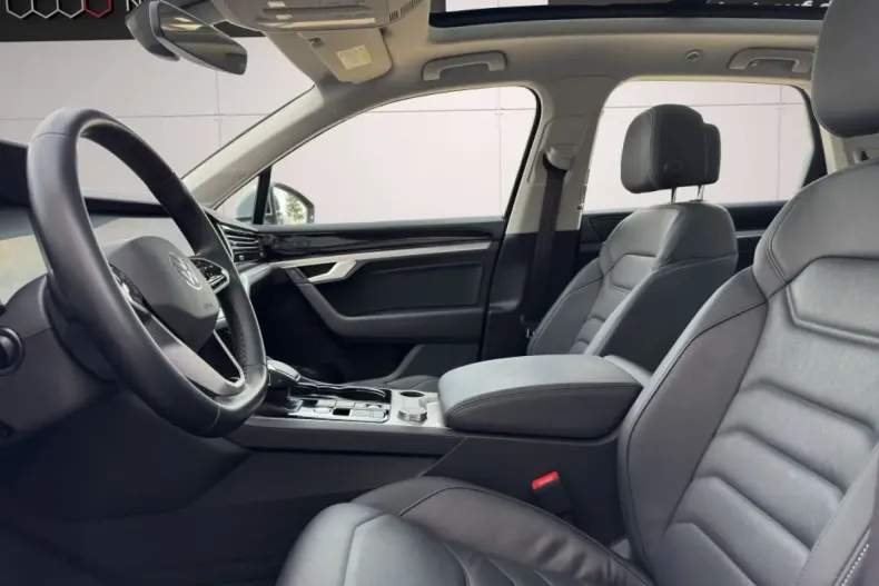 Volkswagen Touareg din 2021 cu 72.500 km - oferta VOL111017 - foto 12