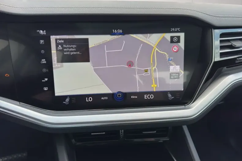 Volkswagen Touareg din 2021 cu 72.500 km - oferta VOL111017 - foto 21