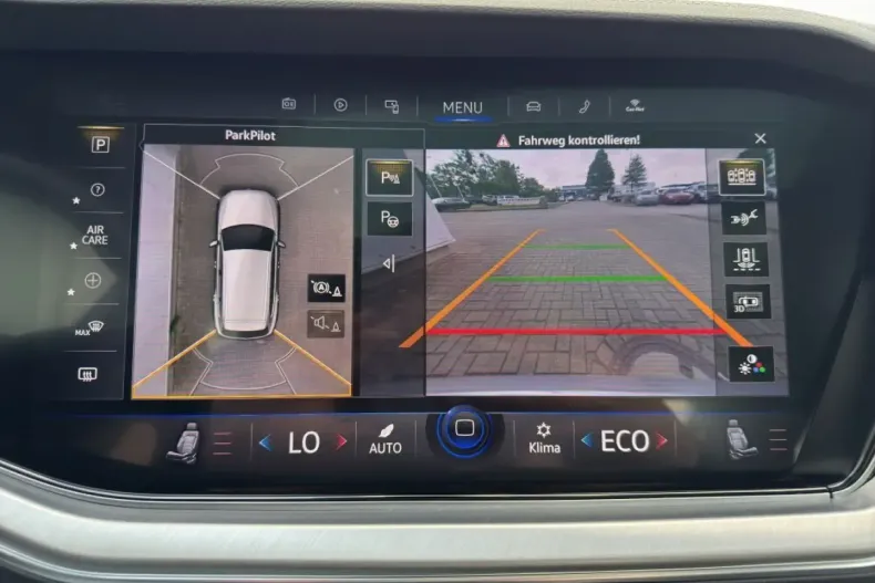 Volkswagen Touareg din 2021 cu 72.500 km - oferta VOL111017 - foto 23