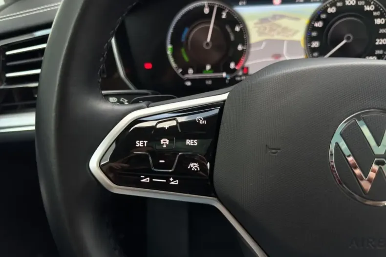 Volkswagen Touareg din 2021 cu 72.500 km - oferta VOL111017 - foto 24