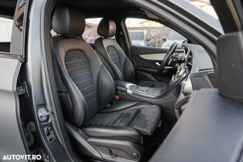 Mercedes-Benz GLC 200 din 2021 cu 92.300 km - oferta MER111023 - foto 16