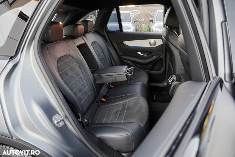 Mercedes-Benz GLC 200 din 2021 cu 92.300 km - oferta MER111023 - foto 17