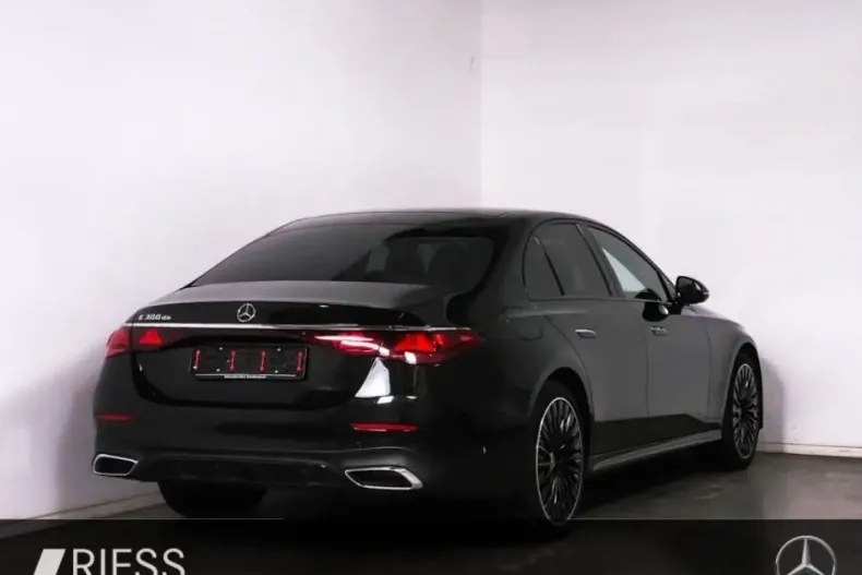 Mercedes-Benz E 300 din 2024 cu 40.449 km - oferta MER111048 - foto 2