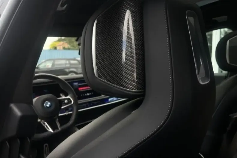 BMW M760 din 2024 cu 17.646 km - oferta BMW111077 - foto 24