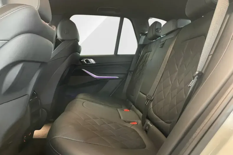 BMW X5 din 2024 cu 37.295 km - oferta BMW111078 - foto 8