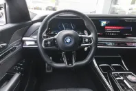 BMW M760 din 2023 cu 59.412 km - oferta BMW111082 - foto 3