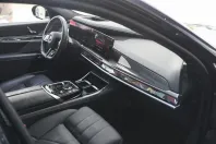 BMW M760 din 2023 cu 59.412 km - oferta BMW111082 - foto 9