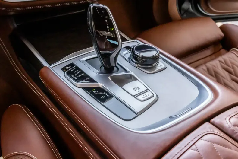 BMW 740 din 2020 cu 138.000 km - oferta BMW111103 - foto 28