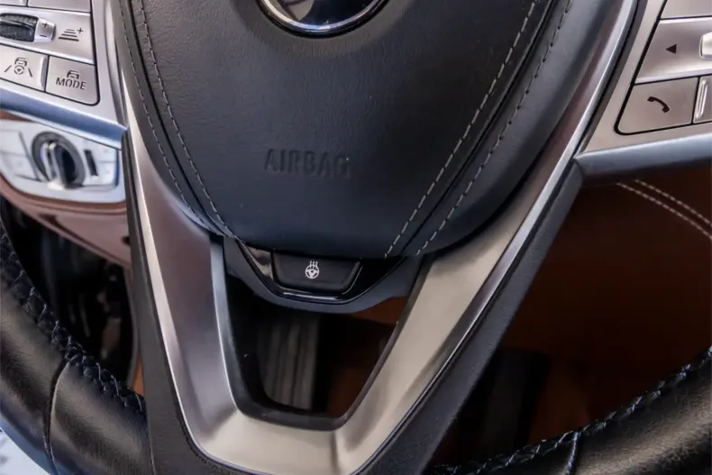 BMW 740 din 2020 cu 138.000 km - oferta BMW111103 - foto 36