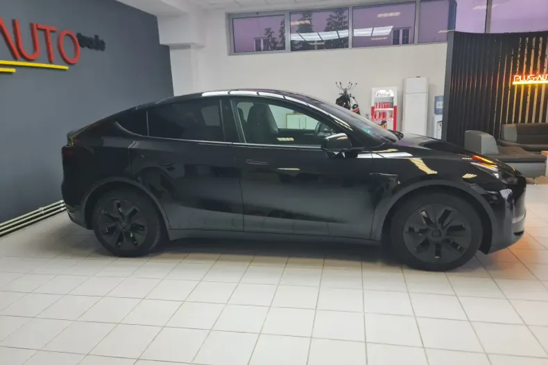 Tesla Model Y din 2022 cu 53.800 km - oferta TES111139 - foto 7